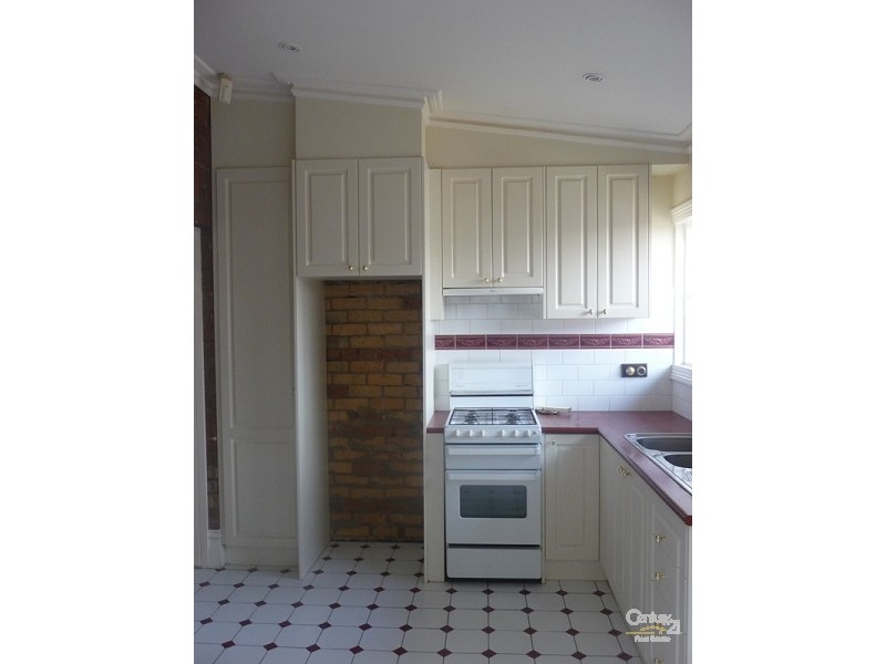 3 Newton Parade, Moonee Ponds VIC 3039