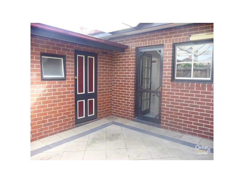 3 Newton Parade, Moonee Ponds VIC 3039