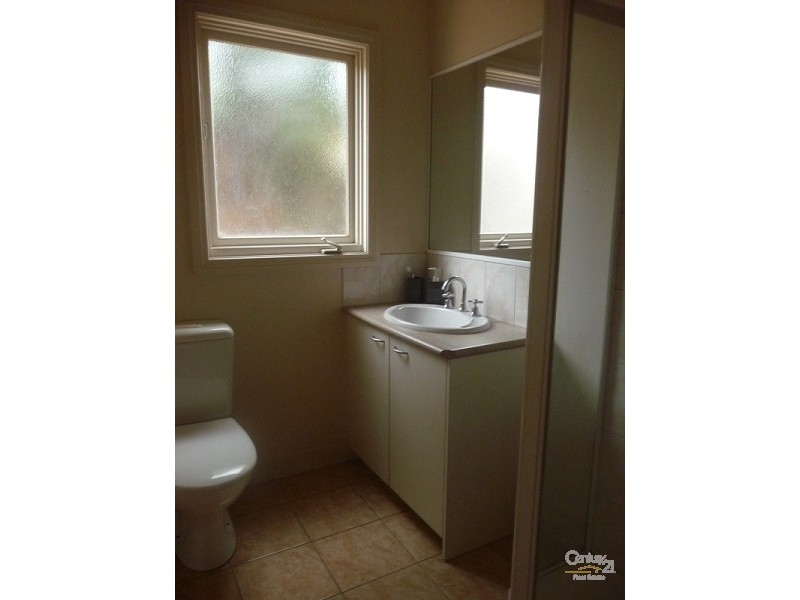 2/124 Highbury Road, Burwood VIC 3125