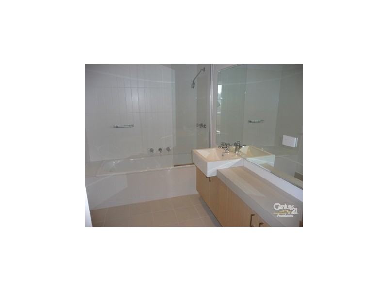 105/8 Burrowes Street, Ascot Vale VIC 3032