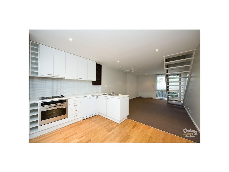10/1 Grandview Ave, Maribyrnong VIC 3032