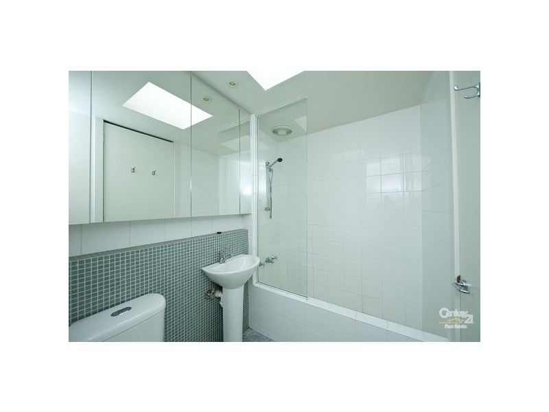 10/1 Grandview Ave, Maribyrnong VIC 3032