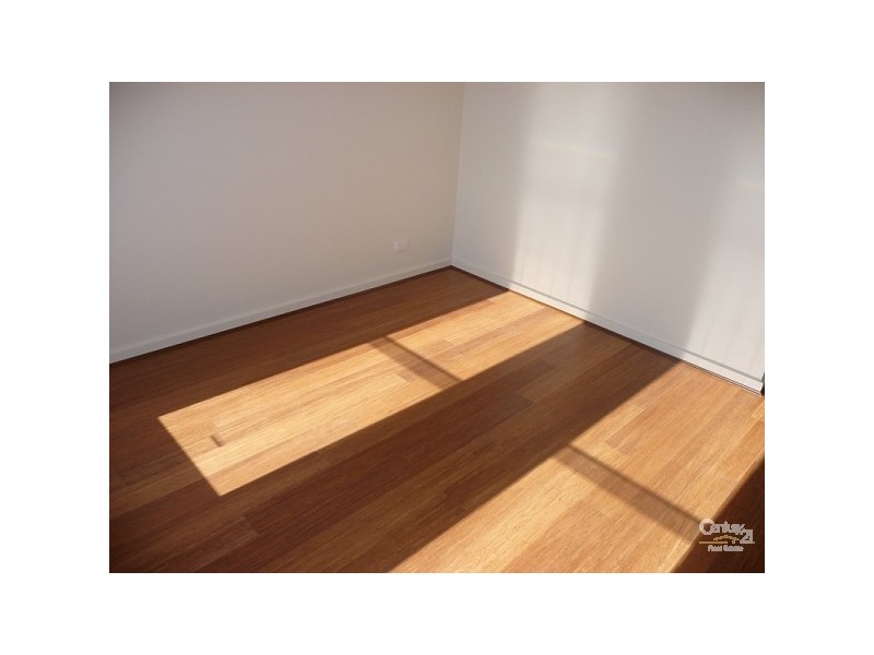 303/8 Burrowes Street, Ascot Vale VIC 3032