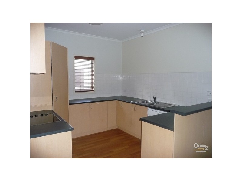 7/3-32 Howlett street, Kensington VIC 3031