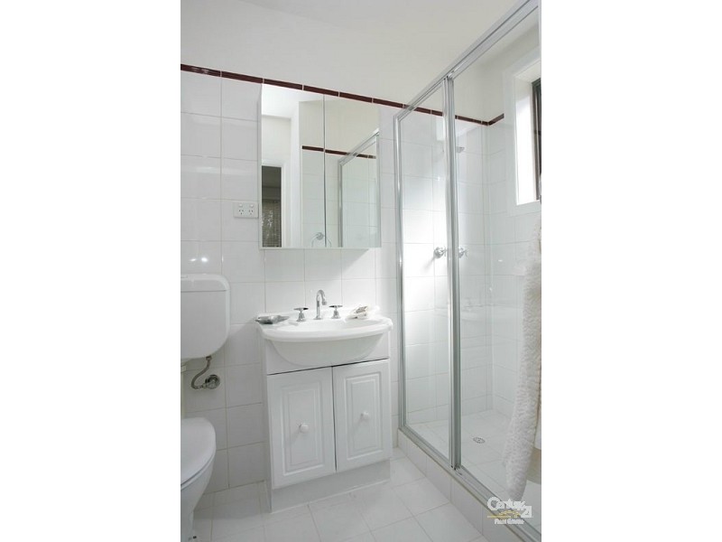 2/35 Hutcheson Street, Moonee Ponds VIC 3039