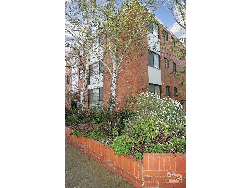 2/35 Hutcheson Street, Moonee Ponds VIC 3039