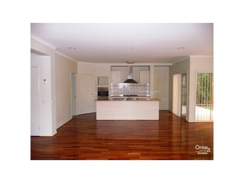 8 Bream St, Maribyrnong VIC 3032