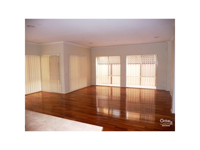 8 Bream St, Maribyrnong VIC 3032