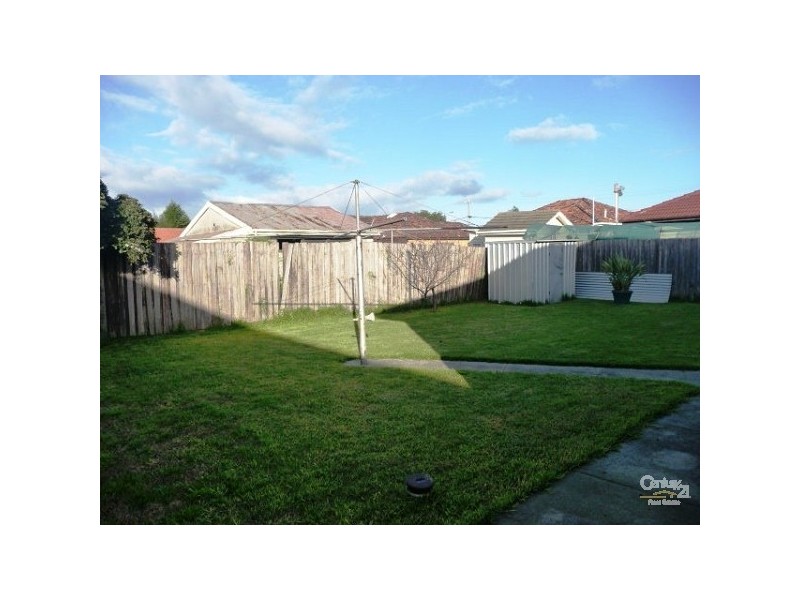 2A Kirbister, Pascoe Vale VIC 3044