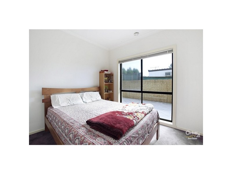 4/30 Snell Grove, Oak Park VIC 3046