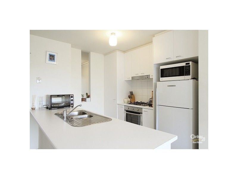 6 Derby Street, Kensington VIC 3031