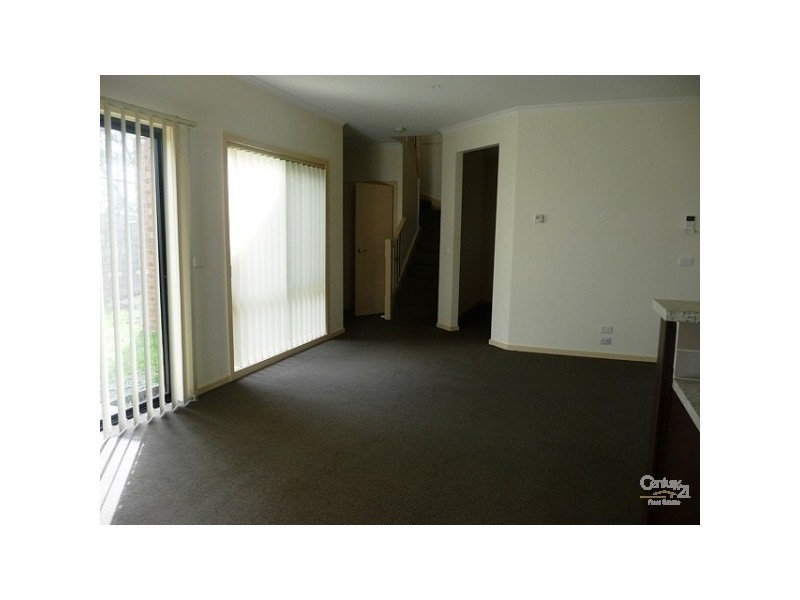 1/6 Oak Court, Braybrook VIC 3019