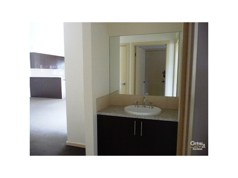 1/6 Oak Court, Braybrook VIC 3019