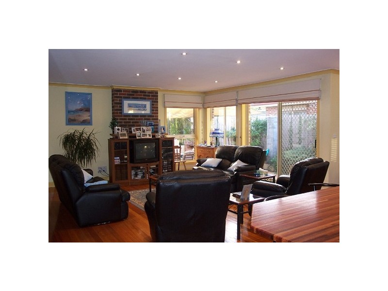 10 Netherclift Court, Mornington VIC 3931