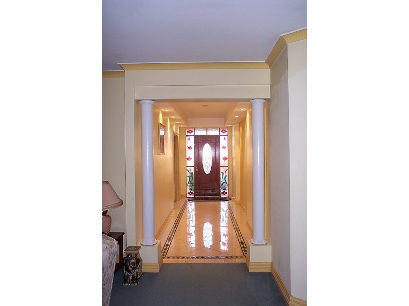 10 Netherclift Court, Mornington VIC 3931