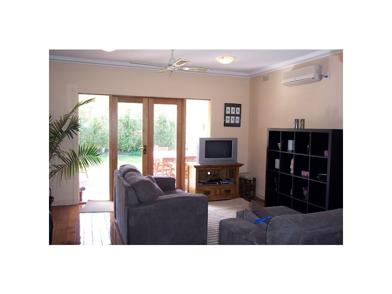 20 Kent Street, Mornington VIC 3931