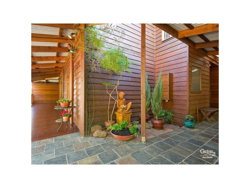 11 Mohilla Street, Mount Eliza VIC 3930