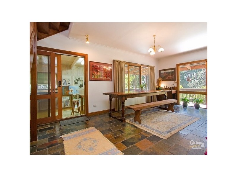 11 Mohilla Street, Mount Eliza VIC 3930