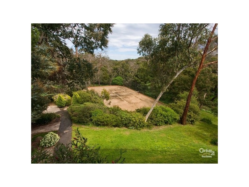57 Millbank Drive, Mount Eliza VIC 3930