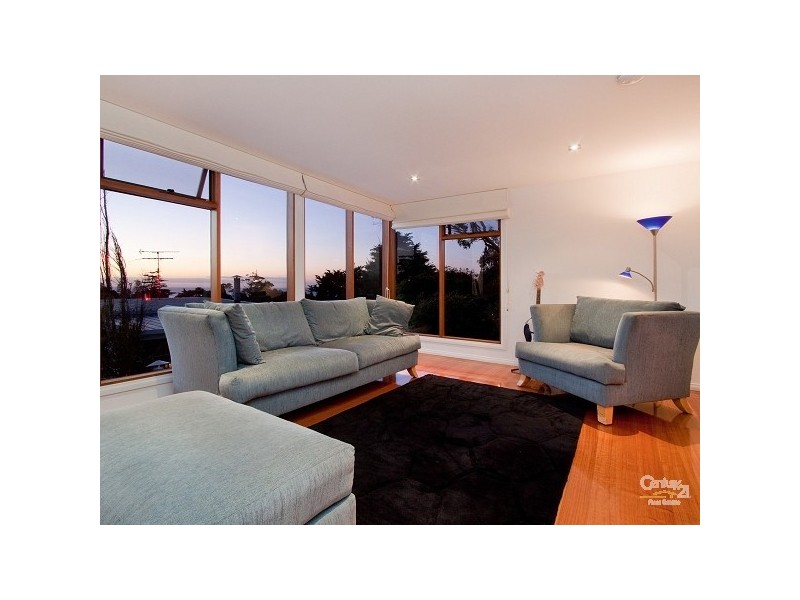 15 Mohilla Street, Mount Eliza VIC 3930