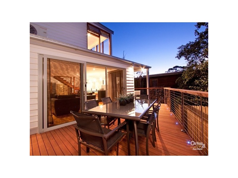 15 Mohilla Street, Mount Eliza VIC 3930