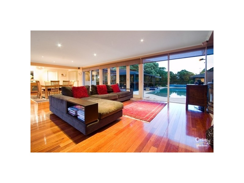 14 Bright Crescent, Mount Eliza VIC 3930