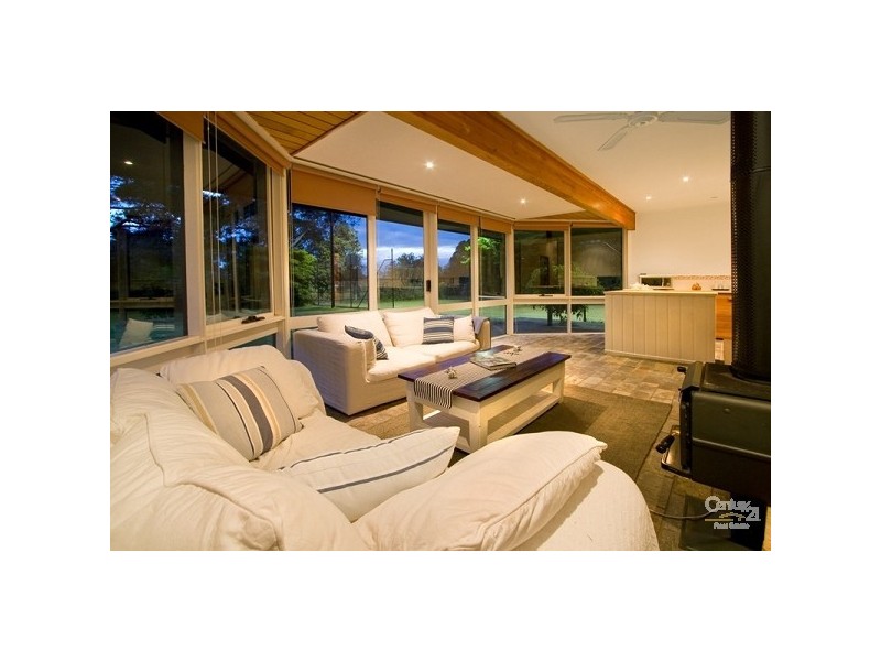 14 Bright Crescent, Mount Eliza VIC 3930