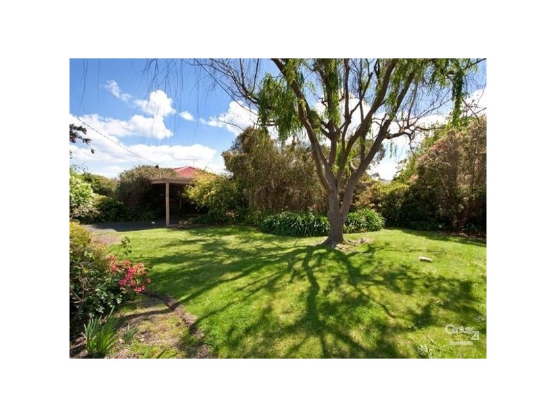 9 Sandpiper Way, Mount Eliza VIC 3930