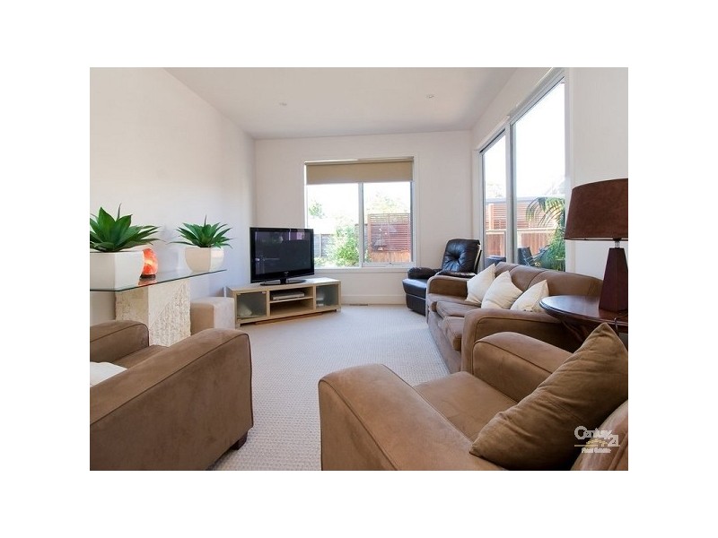 9A Old Mornington Road, Mount Eliza VIC 3930