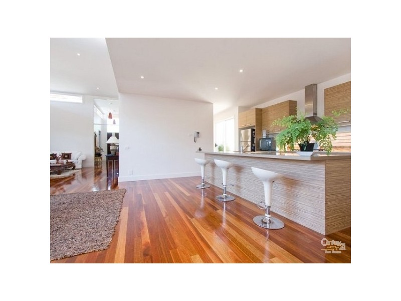 9A Old Mornington Road, Mount Eliza VIC 3930