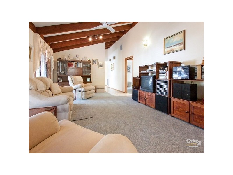 26 Volitans Avenue, Mount Eliza VIC 3930