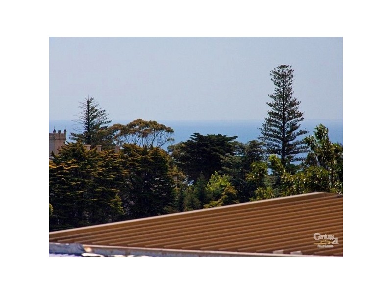 26 Volitans Avenue, Mount Eliza VIC 3930