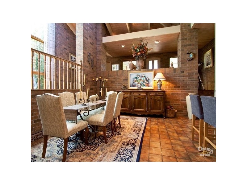 8 Meribil Close, Mount Eliza VIC 3930