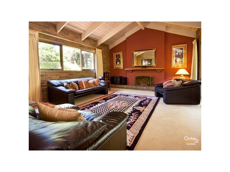 8 Meribil Close, Mount Eliza VIC 3930