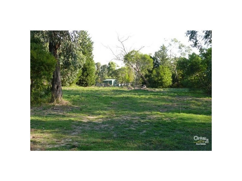 22 Erang Drive, Mount Eliza VIC 3930