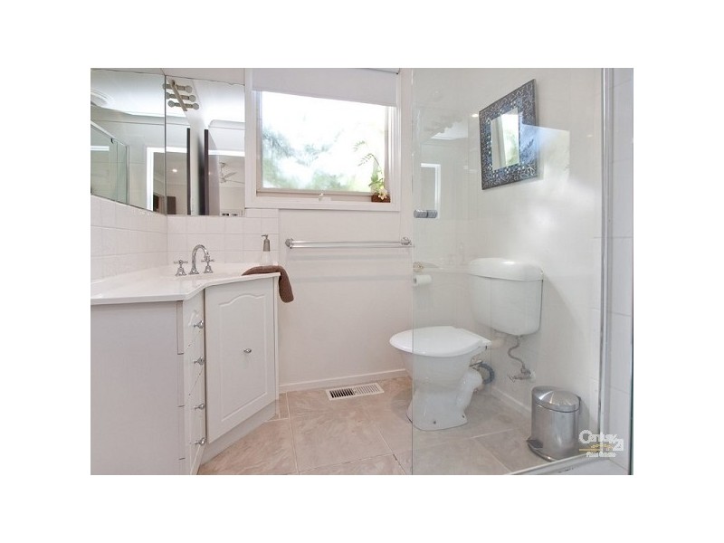 11 Koetong Parade, Mount Eliza VIC 3930