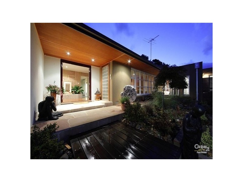 2/15 Rosedale Grove, Frankston South VIC 3199