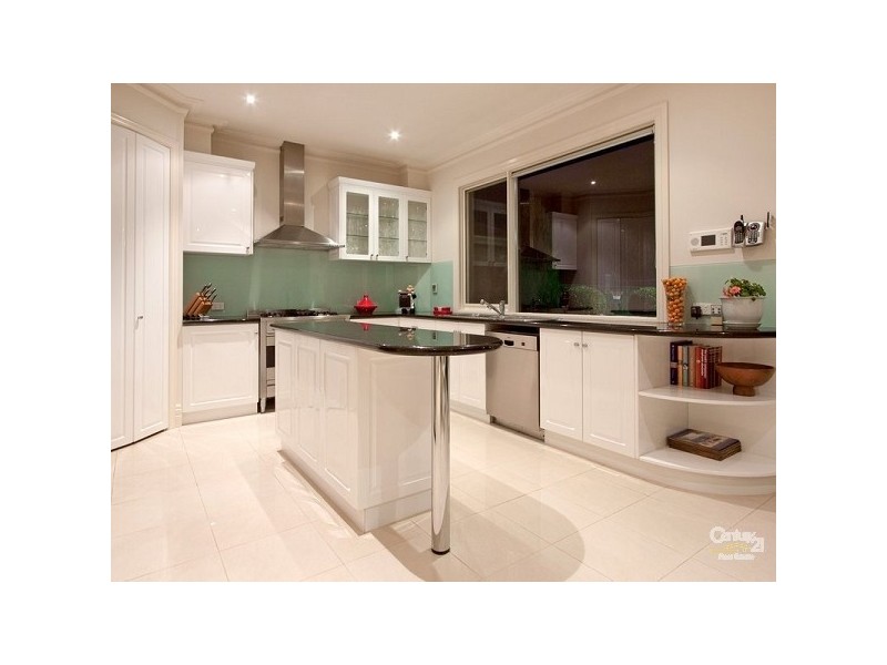 5 Lois Place, Mount Eliza VIC 3930