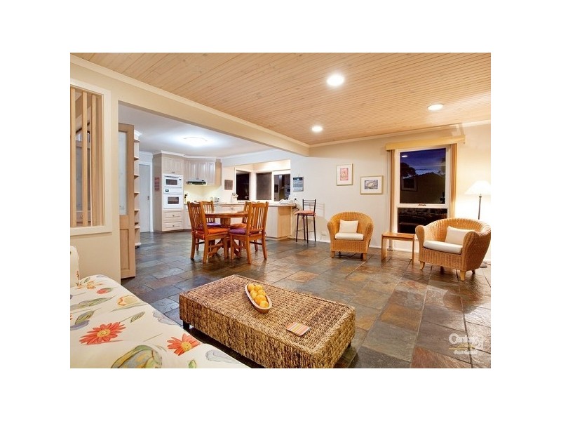 97 Winona Road, Mount Eliza VIC 3930