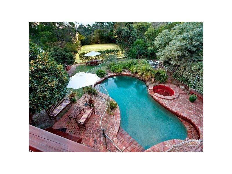 97 Winona Road, Mount Eliza VIC 3930