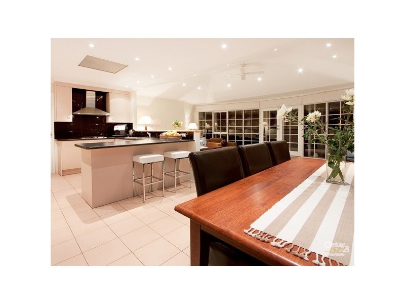 8 Leindan Court, Mount Eliza VIC 3930