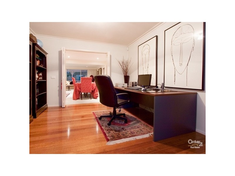 8 Leindan Court, Mount Eliza VIC 3930