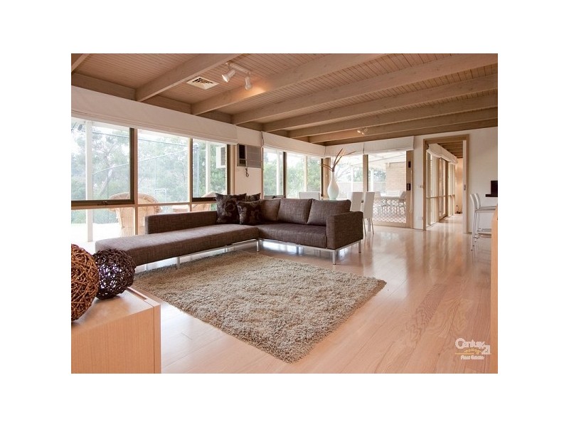 60 Millbank Drive, Mount Eliza VIC 3930