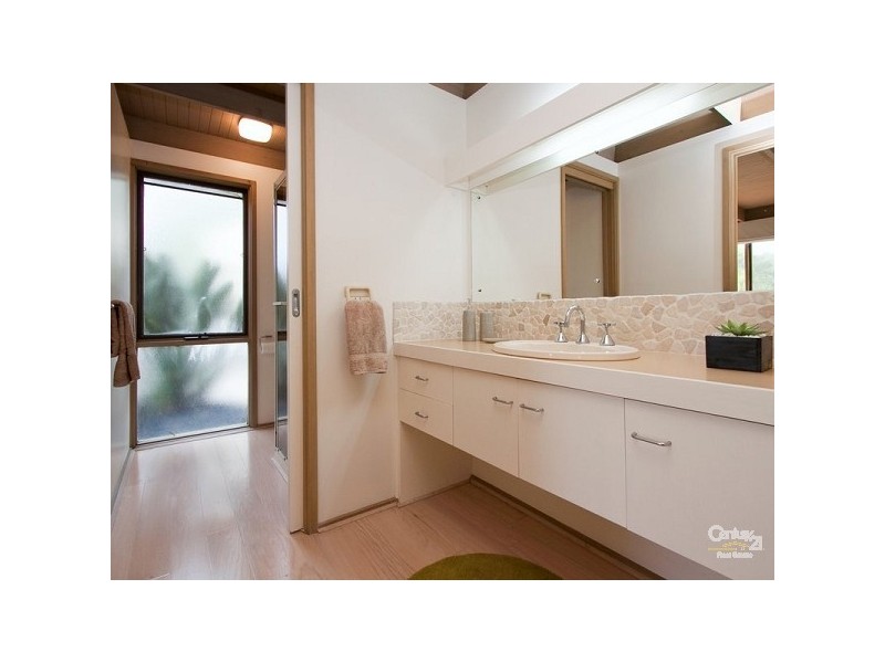 60 Millbank Drive, Mount Eliza VIC 3930