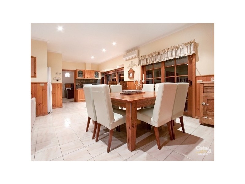 81 Banool Crescent, Mount Eliza VIC 3930