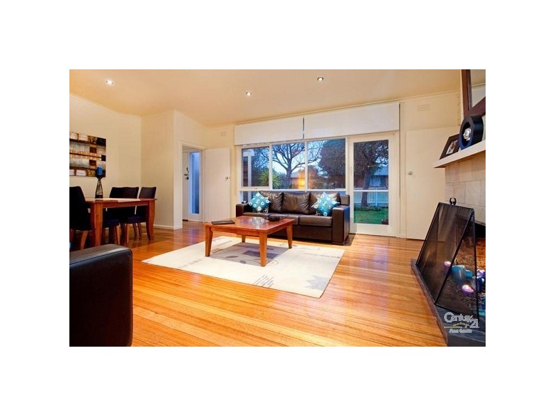 20 Downward Street, Mornington VIC 3931