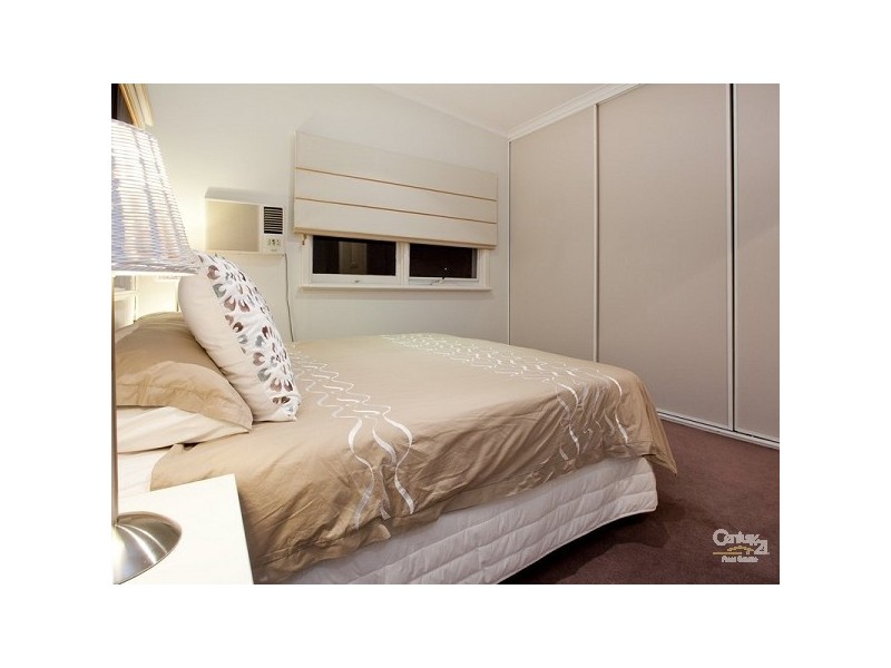 20 Downward Street, Mornington VIC 3931