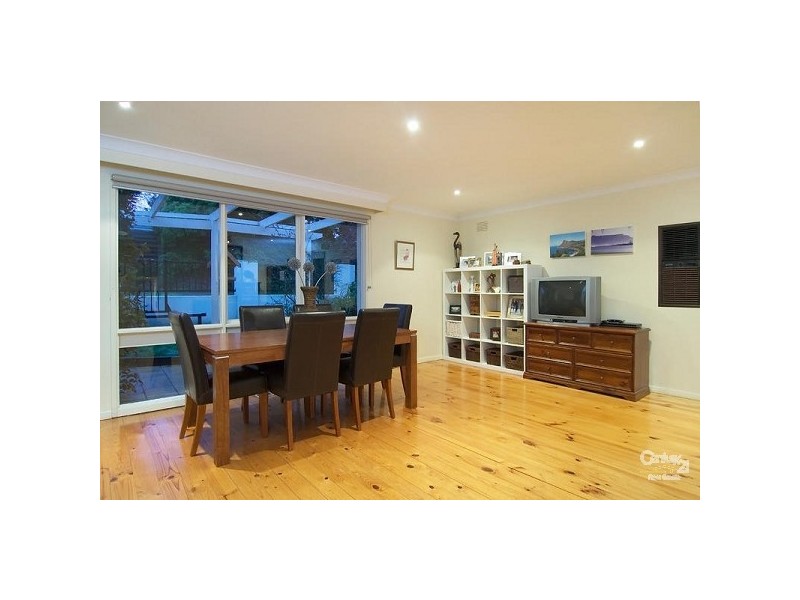 6 Bonnyview Road, Mount Eliza VIC 3930