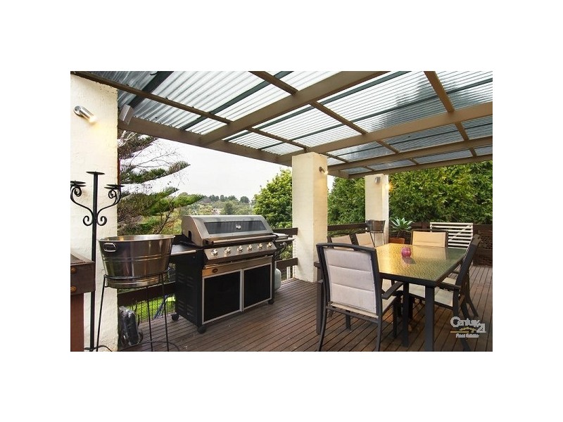6 Bonnyview Road, Mount Eliza VIC 3930
