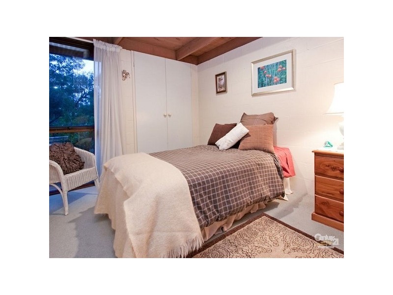 26-28 Davis Drive, Mount Eliza VIC 3930